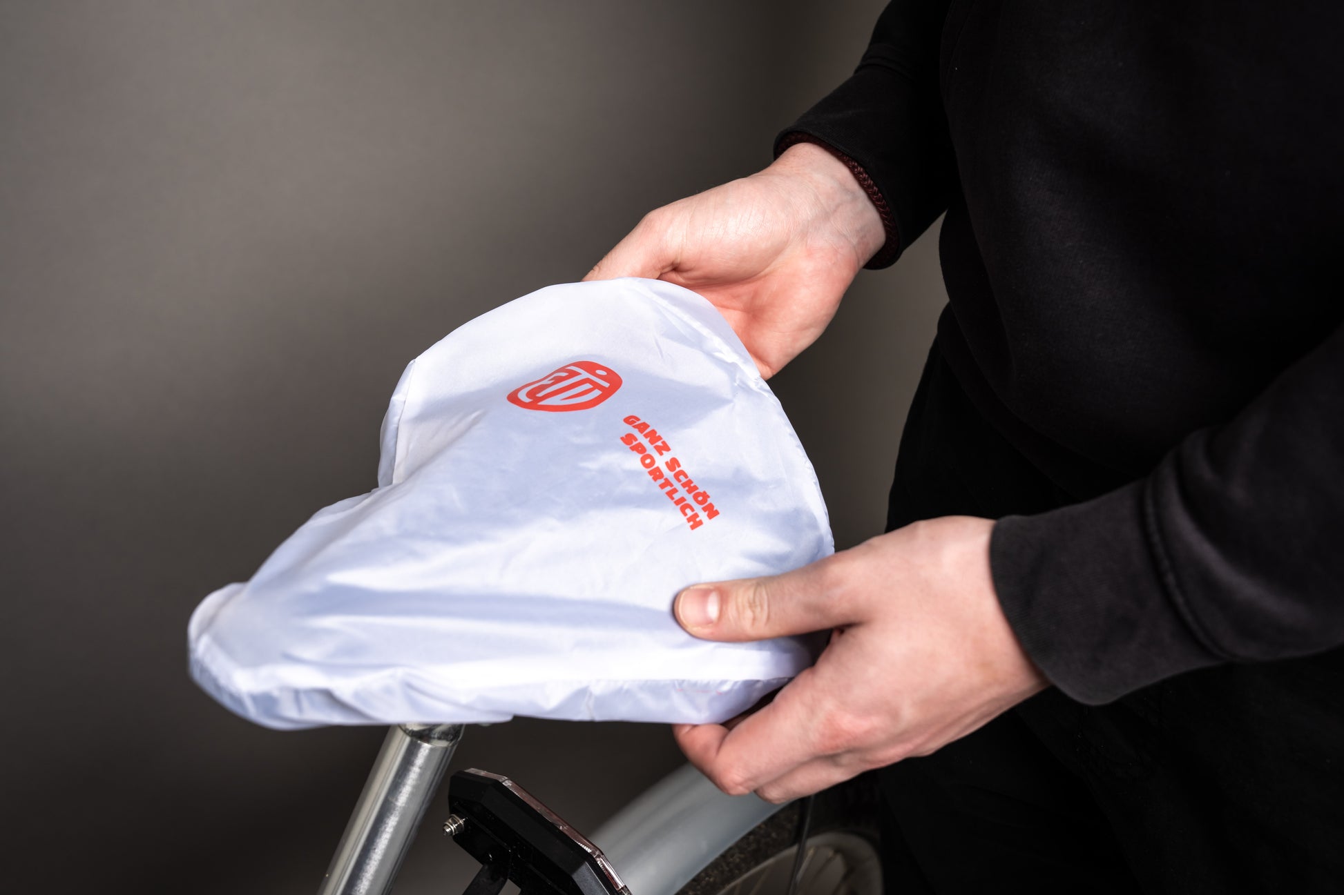 fahrradsattel schutzhülle werbung ETV SATTELSCHUTZ – ETV Shop